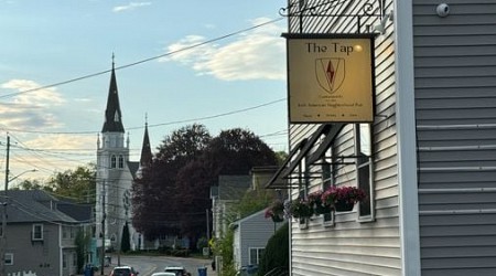 At a Rhode Island bar where pro wrestlers were once regulars, new owners tag in