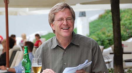 Travel expert Rick Steves says he only flies in economy: 'It never occurred to me that I'm suffering'