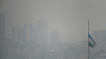 Honduras y Guatemala reportan cielos saturados por histórica contaminación de humo por fuegos forestales