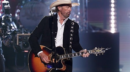 University of Oklahoma Presents Toby Keith With Posthumous Honorary Degree