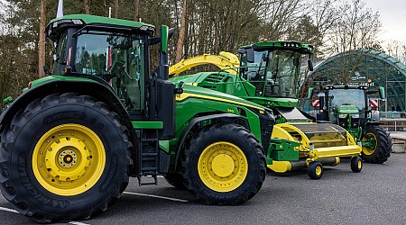 John Deere dealership says a solar storm left GPS tracking on farmers' tractors 'extremely compromised'