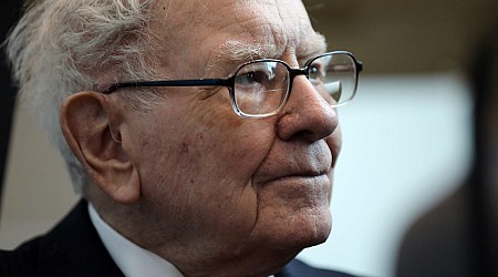 Warren Buffett sees AI as a modern-day atomic bomb