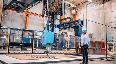 US university creates world's biggest 3D printer ever and it can even use wood dust — named Factory of the Future 1.0, it can print objects almost the size of 40 standard containers