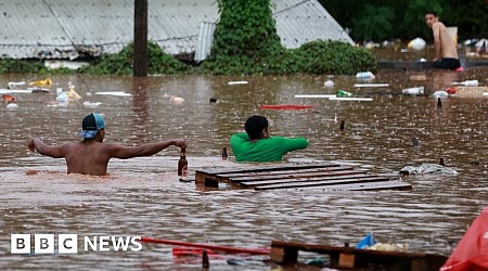 Dam bursts and death toll rises in Brazil floods