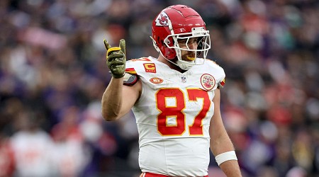 Travis Kelce, Seth Rollins, More Show Off Kentucky Derby Outfits in Videos, Photos