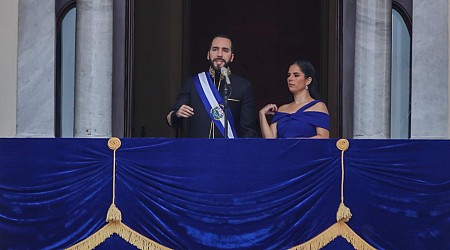 El Salvador'da ikinci kez seçilen Filistin asıllı Devlet Başkanı Bukele yemin etti