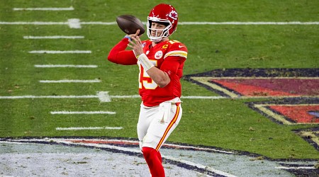 Chiefs Staffer: Patrick Mahomes Like Tom Brady, Never Causes Division in Locker Room