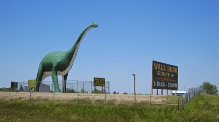 Podcast: Welcome To Wall Drug