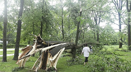 Michigan tornado kills toddler