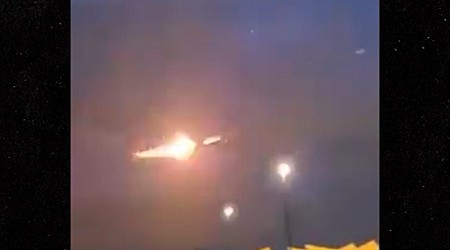 Boeing Air Canada Jet Shoots Flames During Terrifying Takeoff