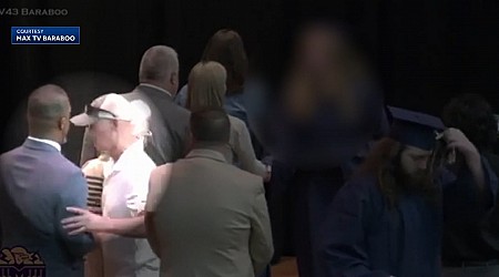 Dad pushes superintendent at graduation because he didn’t want him shaking his daughter’s hand