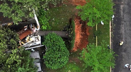 7 tornadoes touch down in Mid-Atlantic, fallen tree kills 2-year-old in Michigan