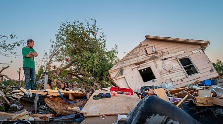 Tornadoes Rip Through Southeastern U.S., Killing at Least 3 People