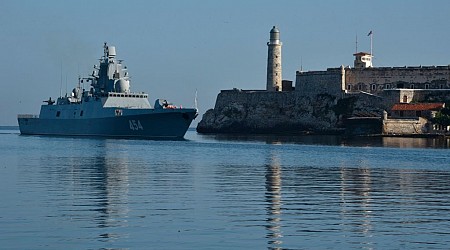 Buques de guerra de Rusia, incluido un submarino de propulsión nuclear, visitarán Cuba en los próximos días, según canciller cubano