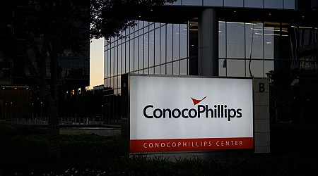 ConocoPhillips is buying Marathon Oil for $17.1 billion in the latest Big Oil merger