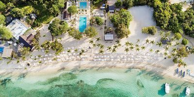 Travelzoo - LIMITED TIME: Luxe Dominican Republic Escape for 2 w/$550 in Perks $599