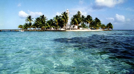 American: Portland – Belize City, Belize. $388 (Basic Economy) / $436 (Regular Economy). Roundtrip, including all Taxes