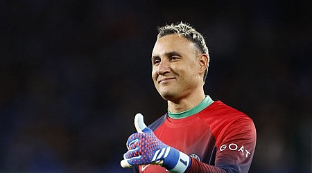 Costa Rica goalkeeper Navas announces international retirement