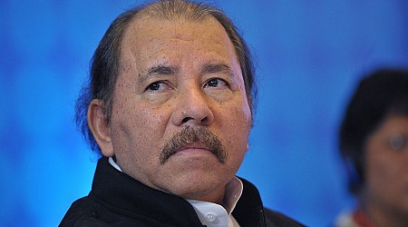 El presidente de Nicaragua, Daniel Ortega, anula medalla que Humberto Ortega entregó a teniente coronel estadounidense