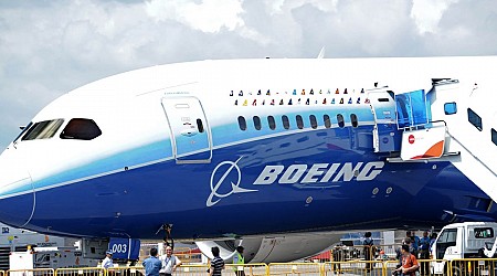 Managers at Boeing's largest factory 'hound mechanics' to keep quiet about safety concerns, employee says