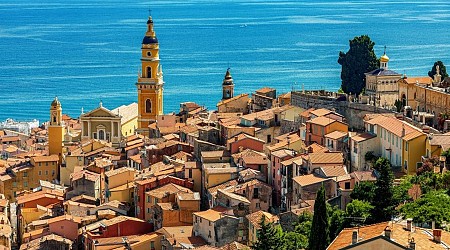Visit Gorgeous Towns In Italy AND France When You Stay Here