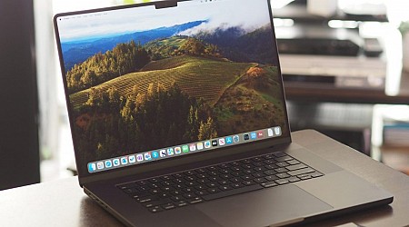 OLED MacBook Pros can’t come soon enough