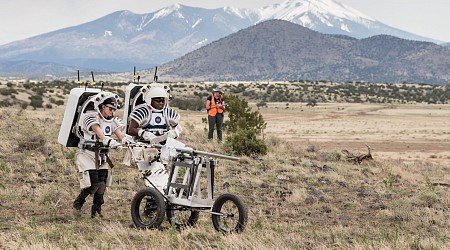 NASA tests technology, practices Artemis moonwalks in Arizona desert