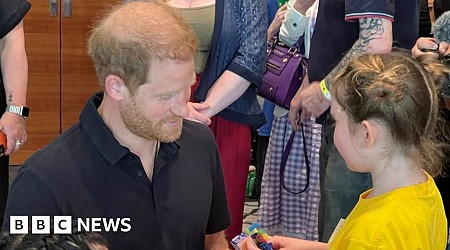 Harry 'happy to be back in UK' during London trip