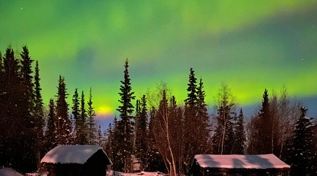 Tips for using a smartphone to photograph the northern lights