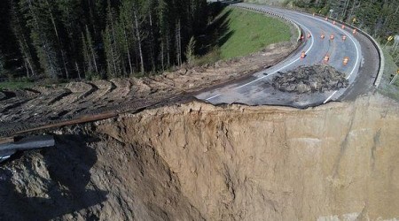 Mountain highway collapses in landslide