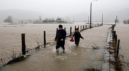 Photos: State of ‘catastrophe’ as downpours hit Chile