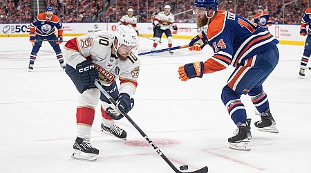 McDavid, Oilers avoid sweep, crush Panthers 8-1 in Game 4 of Stanley Cup final