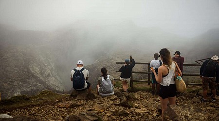 En Guadeloupe, la Soufrière, volcan sous haute surveillance