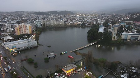 State of 'catastrophe' as downpours hit Chile