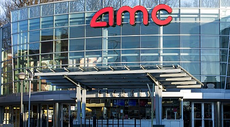 Four Girls Stabbed At AMC Theater In Massachusetts, Suspect Arrested