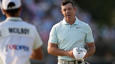Rory McIlroy’s two missed short putts cost him a shot at winning the U.S. Open