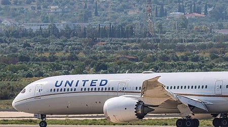 A United Airlines Airbus jet had to turn around after a piece of its engine lining fell off during takeoff