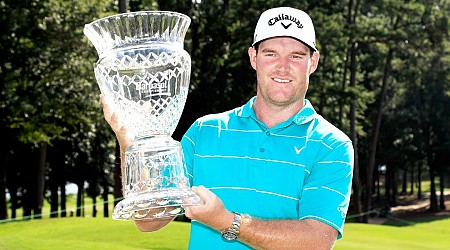 Tears flow as PGA Tour pros remember Murray