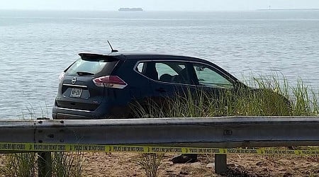 NYC man tried to drown 2 children at West Haven beach, Connecticut police say