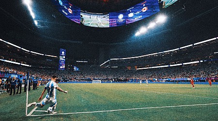 Argentina, Canada criticize playing surface at Mercedes-Benz Stadium after Copa America opener