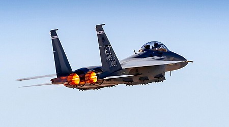 La Fuerza Aérea de EEUU acaba de recibir su primer F-15EX listo para el combate: así es la renovada versión del caza