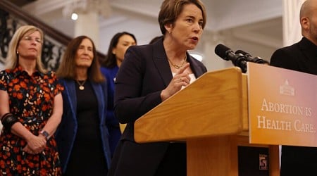 Healey signs executive order to protect abortion care in Mass.
