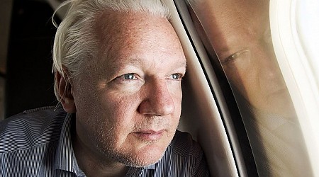 Julian Assange plea deal and Midwest flooding threatens Minnesota dam: Morning Rundown