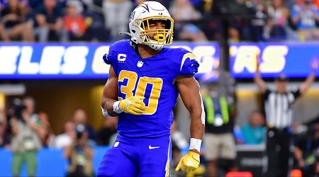 Austin Ekeler Discusses Reunion With Former Head Coach In Washington