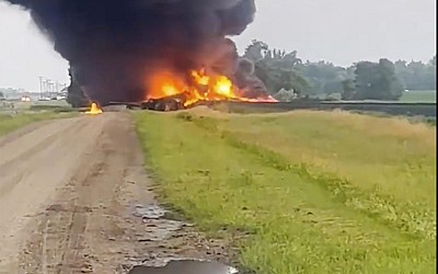 Shelter-in-place order briefly issued at North Dakota derailment site, officials say