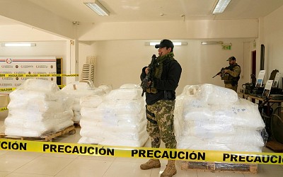Fyra ton kokain hittat bland socker i Paraguay