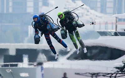 Dubai jet suit race: Real-life ‘superheroes’ take to the sky in inaugural event