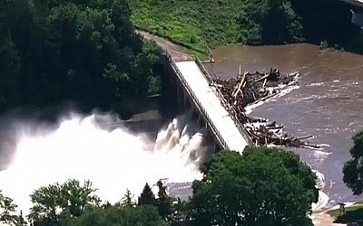 Minnesota dam breached amid record-setting Midwest flooding