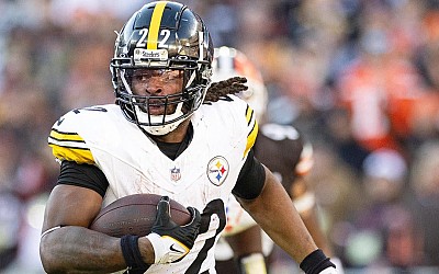 Steelers' Najee Harris confirms he wants to stay in Pittsburgh despite disappointment over contract situation