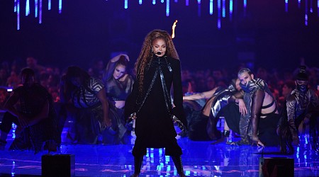 Watch Janet Jackson Mix Tinashe’s “Nasty” With Her Own “Nasty” In Concert